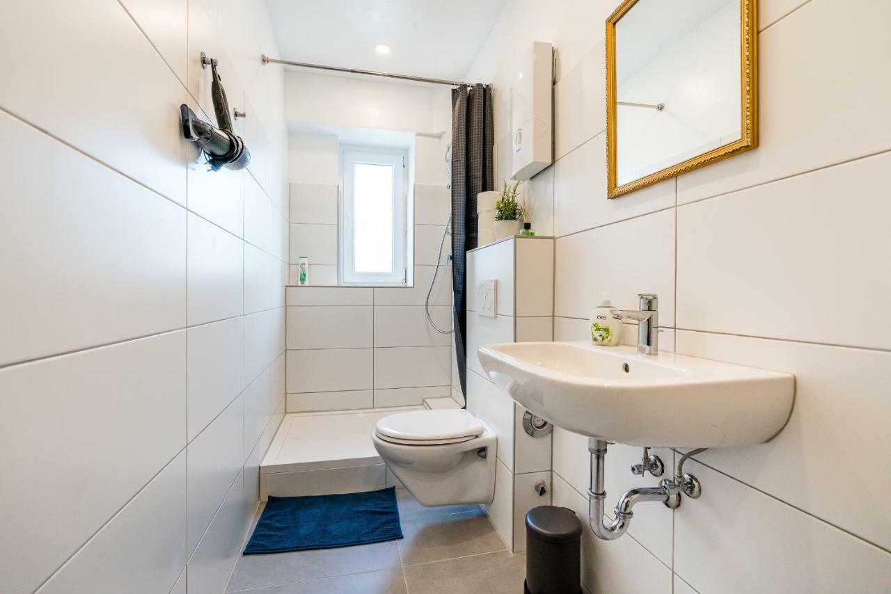 Adora Apartment Hilden Eksteriør bilde